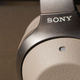 An up close of the gravelly plastic ear cup material. The microphone for noise-cancelling also got a slight design upgrade that makes it blend in better with the rest of the headset.
